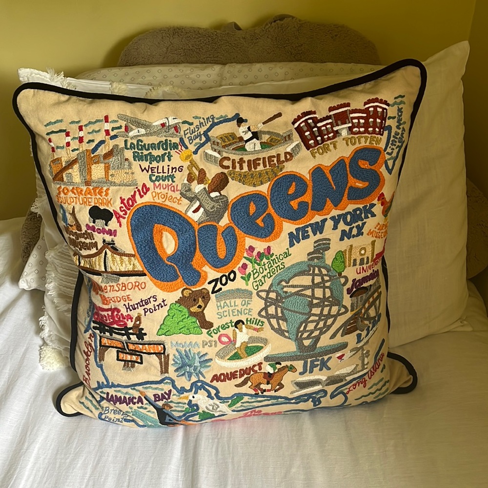 Beautiful Catstudio pillow highlighting the worlds boro, Queens!!